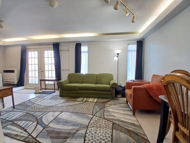 Foto del edificio - 7460 E Denelle St