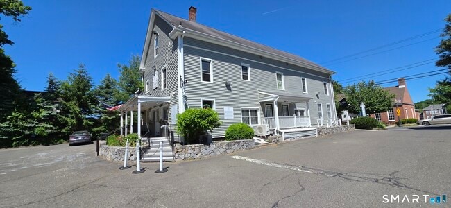 Building Photo - 158 Greenwood Ave