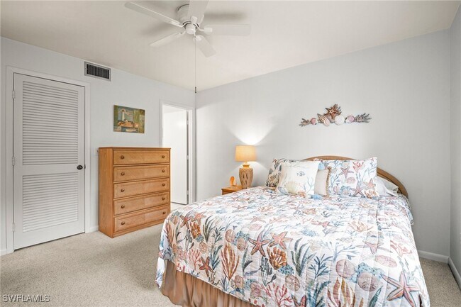 Foto del edificio - 2930 Kings Lake Blvd