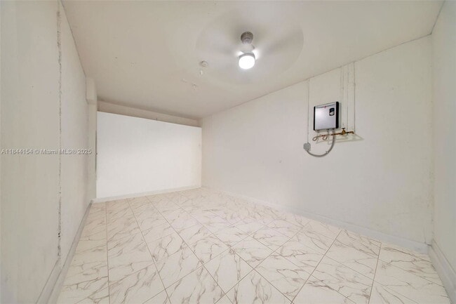 Foto del edificio - 11108 W 33rd Way