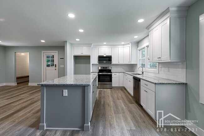 Foto del edificio - 3979 Potomac Dr NW