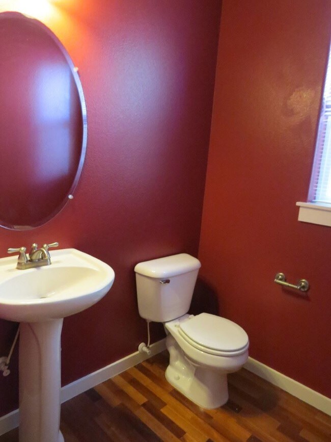 Building Photo - 4 br, 2.5 bath House - 4086 SW Dalton Place