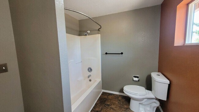 Foto del edificio - 237 Lancaster Ave