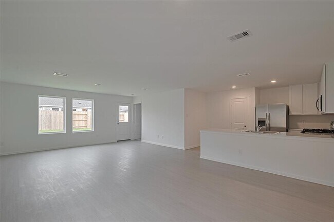 Foto del edificio - 28930 Rustic Windmill Wy