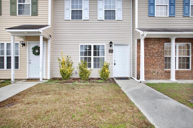 Foto del edificio - An adorable home! Pets Welcome!