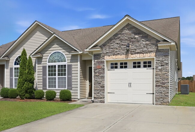Photo - 3504 Ellsworth Dr (Greenville, NC) Townhome