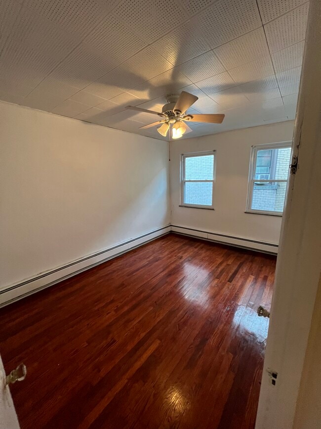 Photo - 348 Oakland Ave House