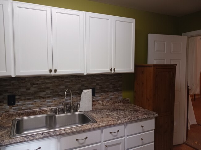 Building Photo - 4010 Ryegate Ct SW