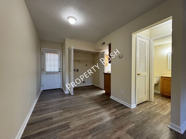 Foto del edificio - 4944 Charwood Trl. NW - Charming 2 bed/1.5...