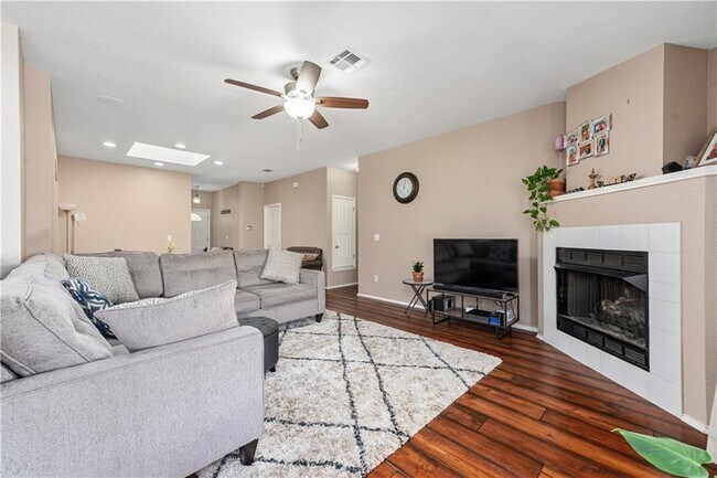 Building Photo - 9028 Heiden Lane