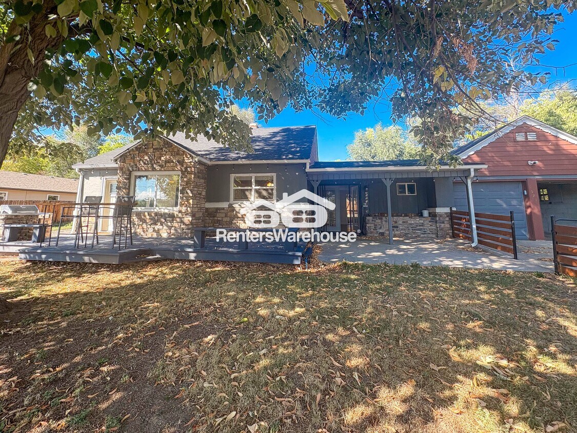 Primary Photo - 5527 W 8th Ave