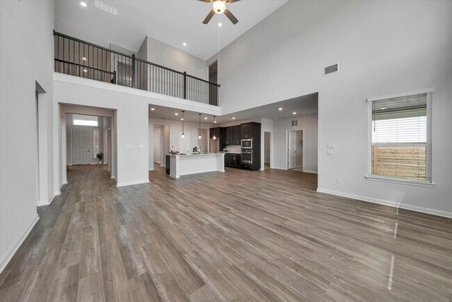 Building Photo - 604 Spindrift Ln