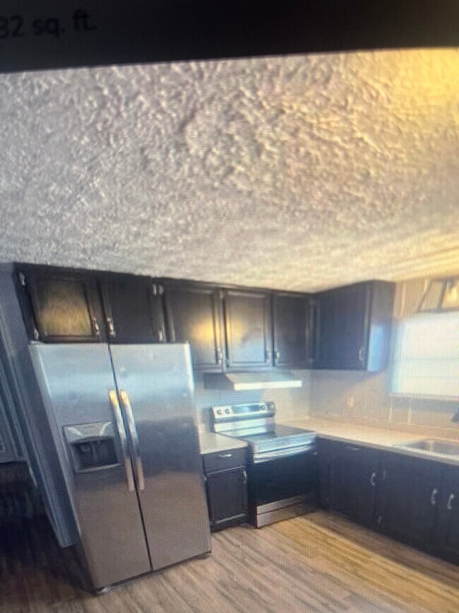 Foto del edificio - 5654 Davis-Hardy Rd