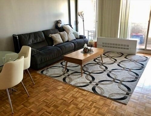 Building Photo - 33 Pond Ave