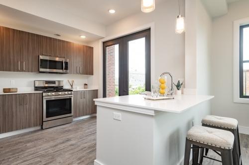 Building Photo - 2 bedroom in Everett MA