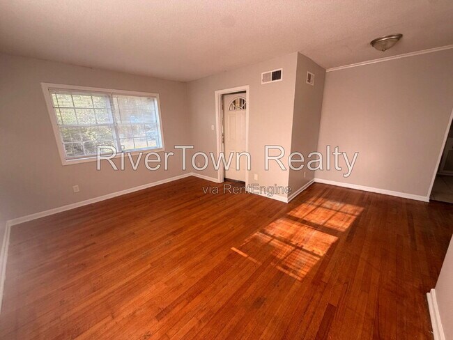 Building Photo - 4106 Navaho Ave