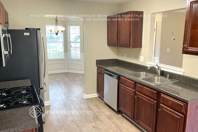 Foto del edificio - 5787 Blacktop Ct