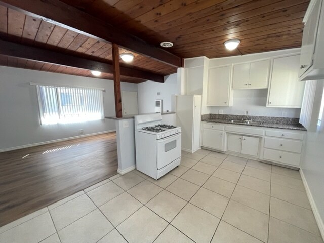 Building Photo - 1526 Yosemite Dr