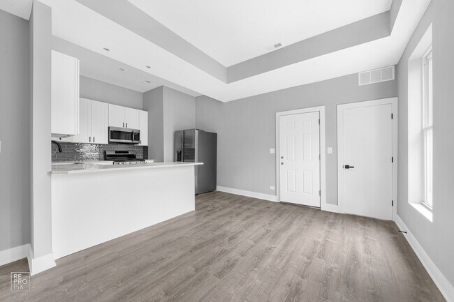 Foto del edificio - 2658 W Cortez St