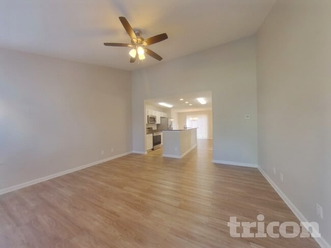 Building Photo - 2103 Wexford Way