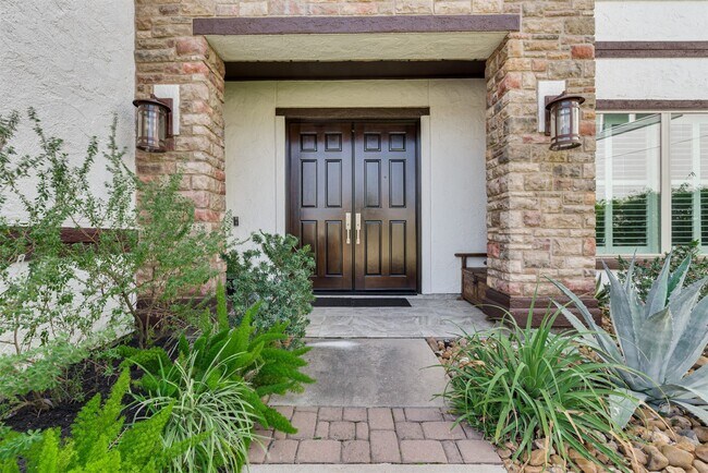 Foto del edificio - 1826 Jade Hollow Ln