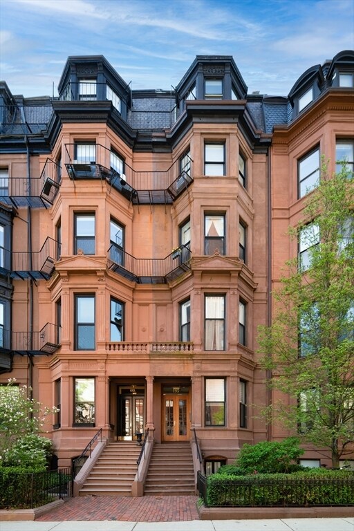 Foto principal - 195 Beacon St