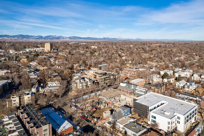 Context - 3131 Zuni St