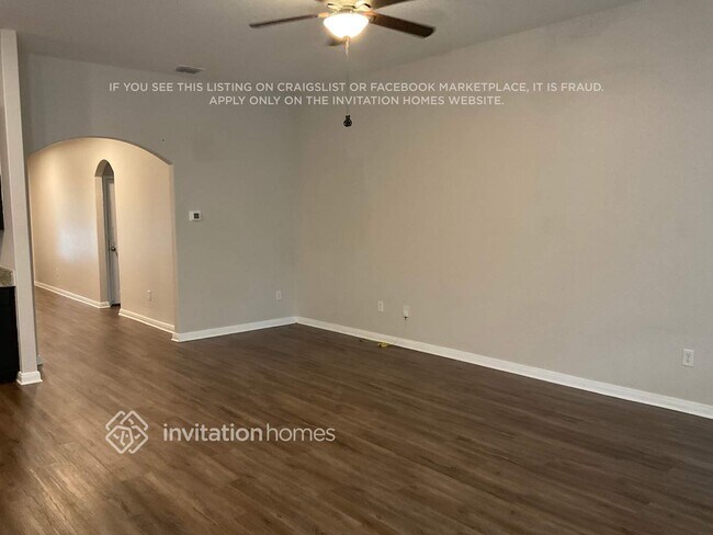 Building Photo - 8002 Bluewater Cove