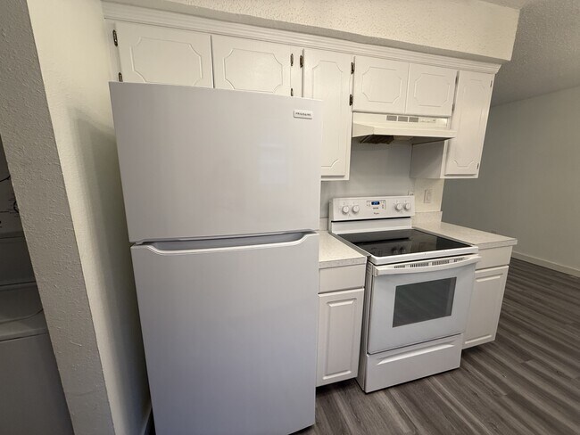 Foto del edificio - 3311 E 3rd Ave