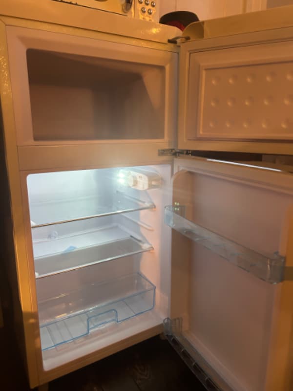 Building Photo - 425 S Washington St