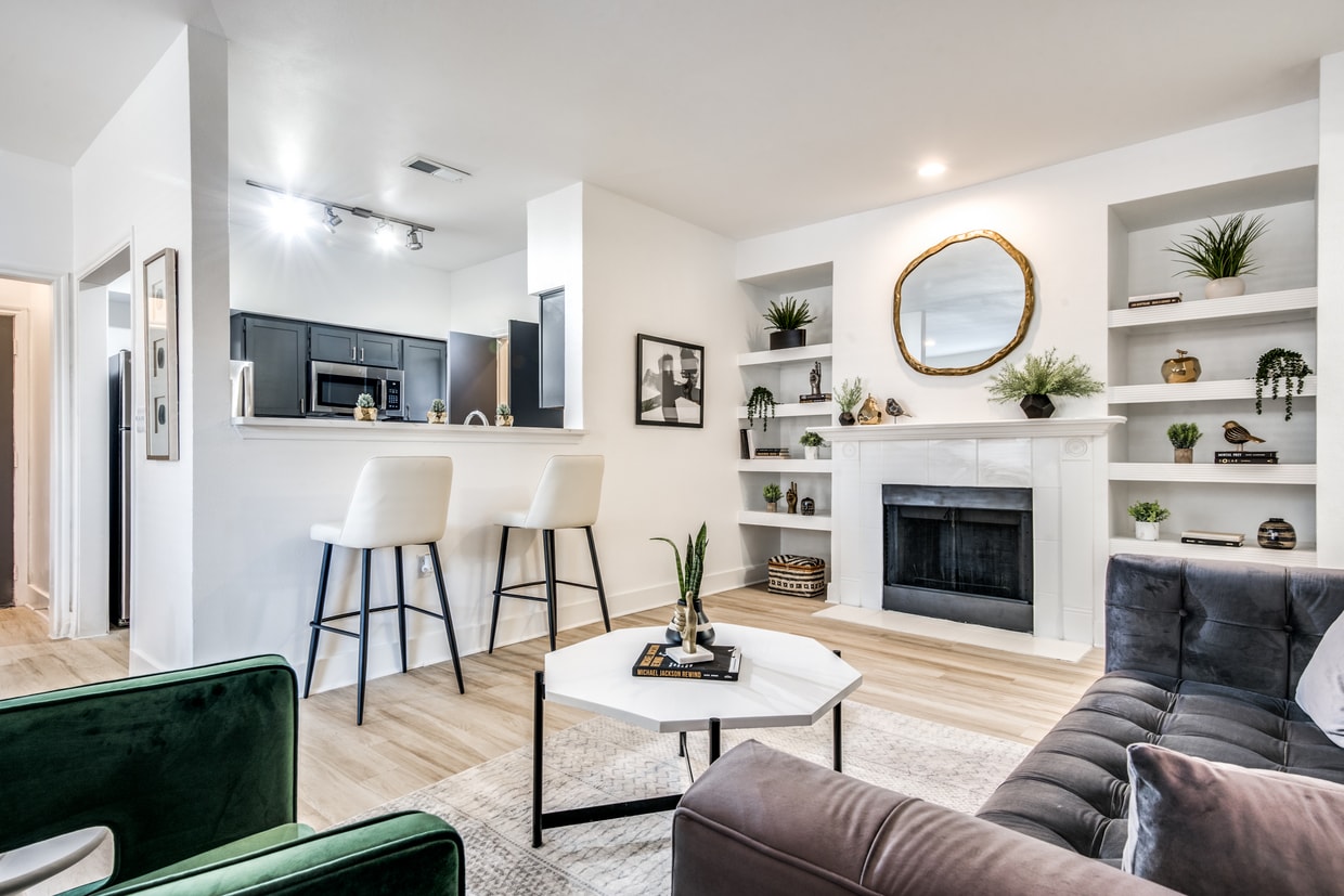 Primary Photo - The Brixton Apartments