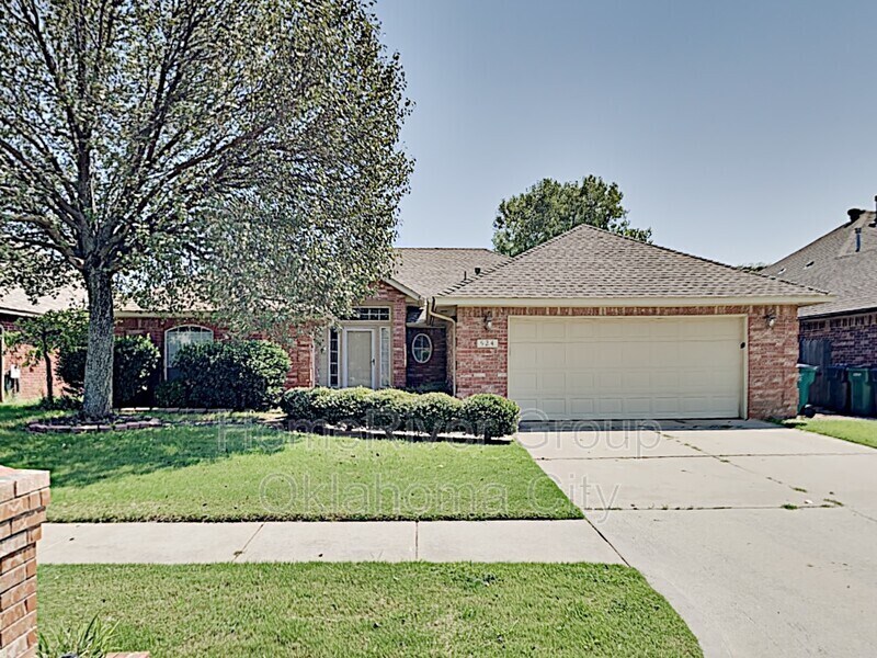 524 SW 154th Ct, Oklahoma City, OK 73170 House for Rent in Oklahoma