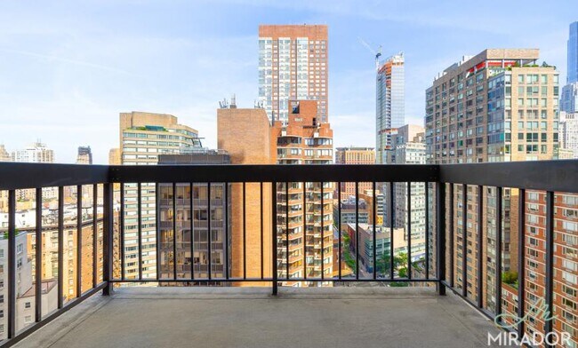 Foto del edificio - 1 bedroom in New York NY 10023