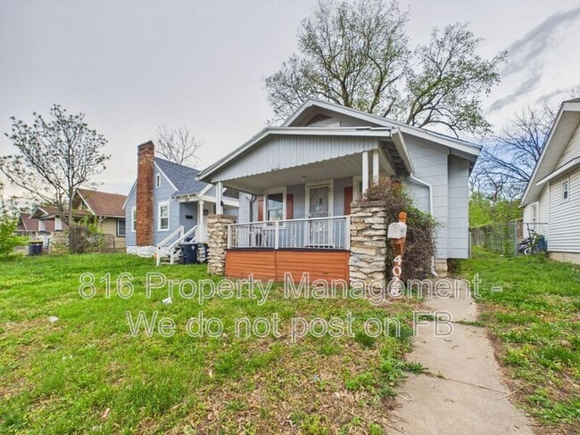 Building Photo - 4028 E 68th Terrace