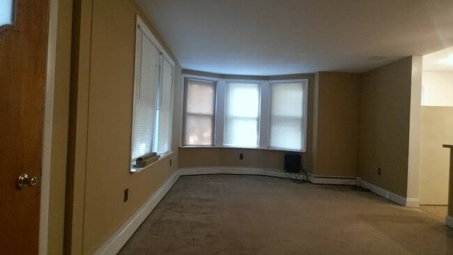 Building Photo - 48 Bustleton Pike
