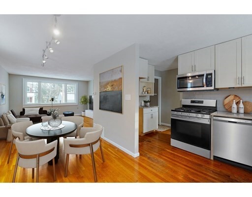 Foto del edificio - 27 Ledge Hill Rd