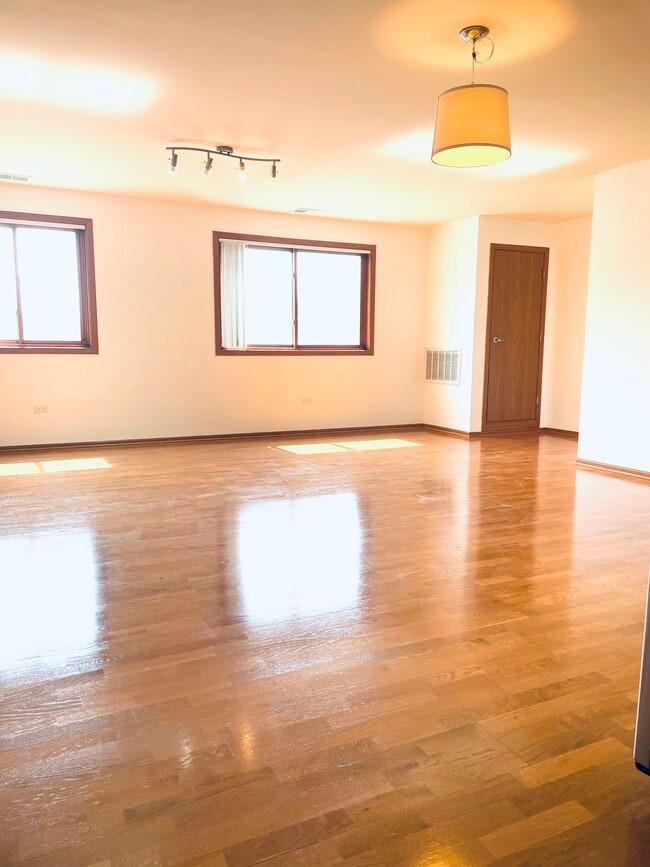 Open living space - 2453 S Archer Ave