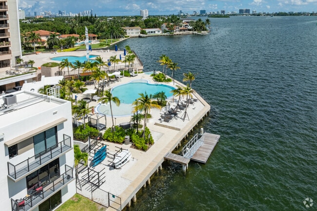 Foto del edificio - Biscayne Shores