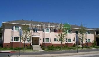 Foto principal - 5669 San Vicente Blvd