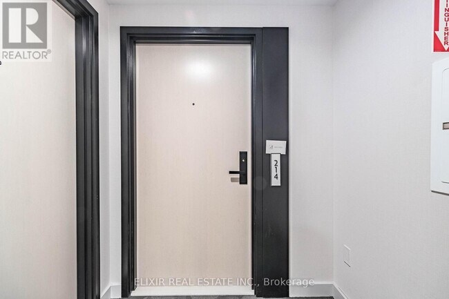Photo du bâtiment - 500 Wilson Ave