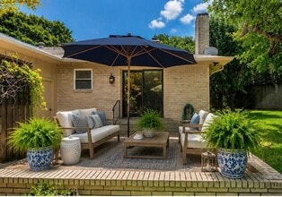 Building Photo - 9133 Villa Park Cir