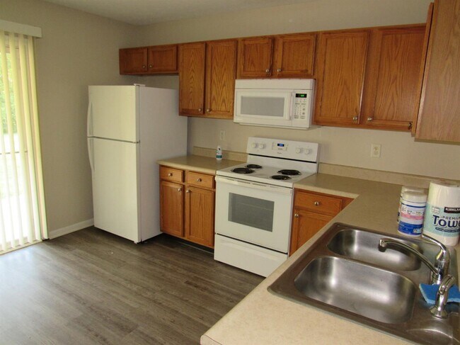 Building Photo - 4168 Spanish Bay Dr