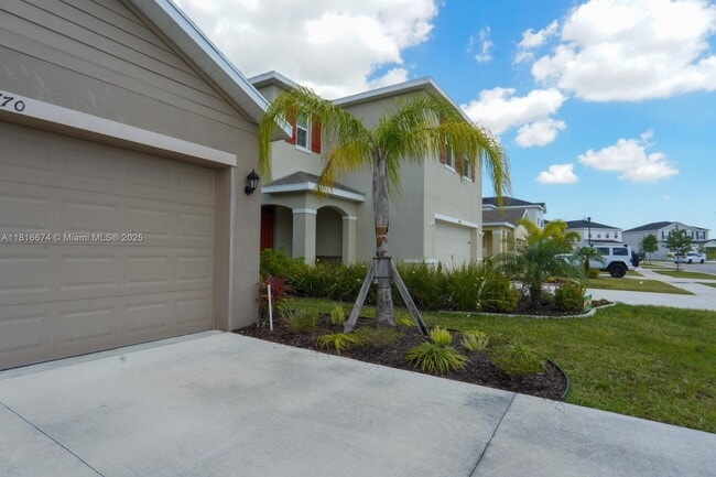 Building Photo - 10770 SW Vasari Way