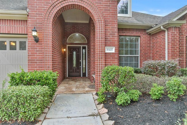 Building Photo - 5507 Everhart Manor Ln