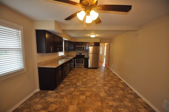 Foto del edificio - 11259 S Whipple St