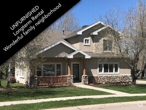 Building Photo - 1635 W Fort Rd