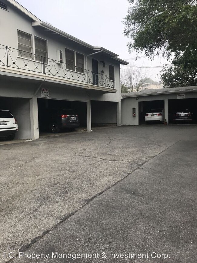 Foto del edificio - 1700 Grevelia St