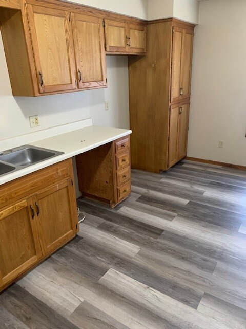 Building Photo - 1205 Viola