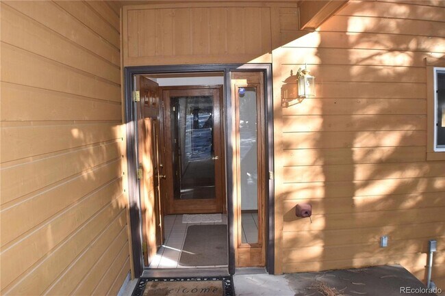 Foto del edificio - 14540 Rosholt Loop