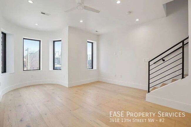 Foto del edificio - 3418 13th St NW